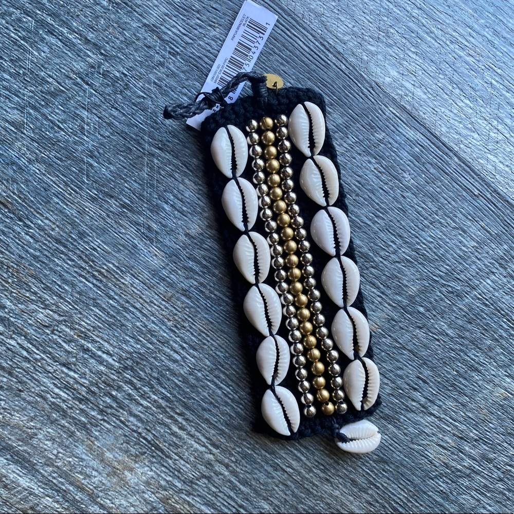 NWT Anthropologie Cocobelle Papua Shell Beaded Woven Bracelet Woman’s Black - Picture 2 of 9